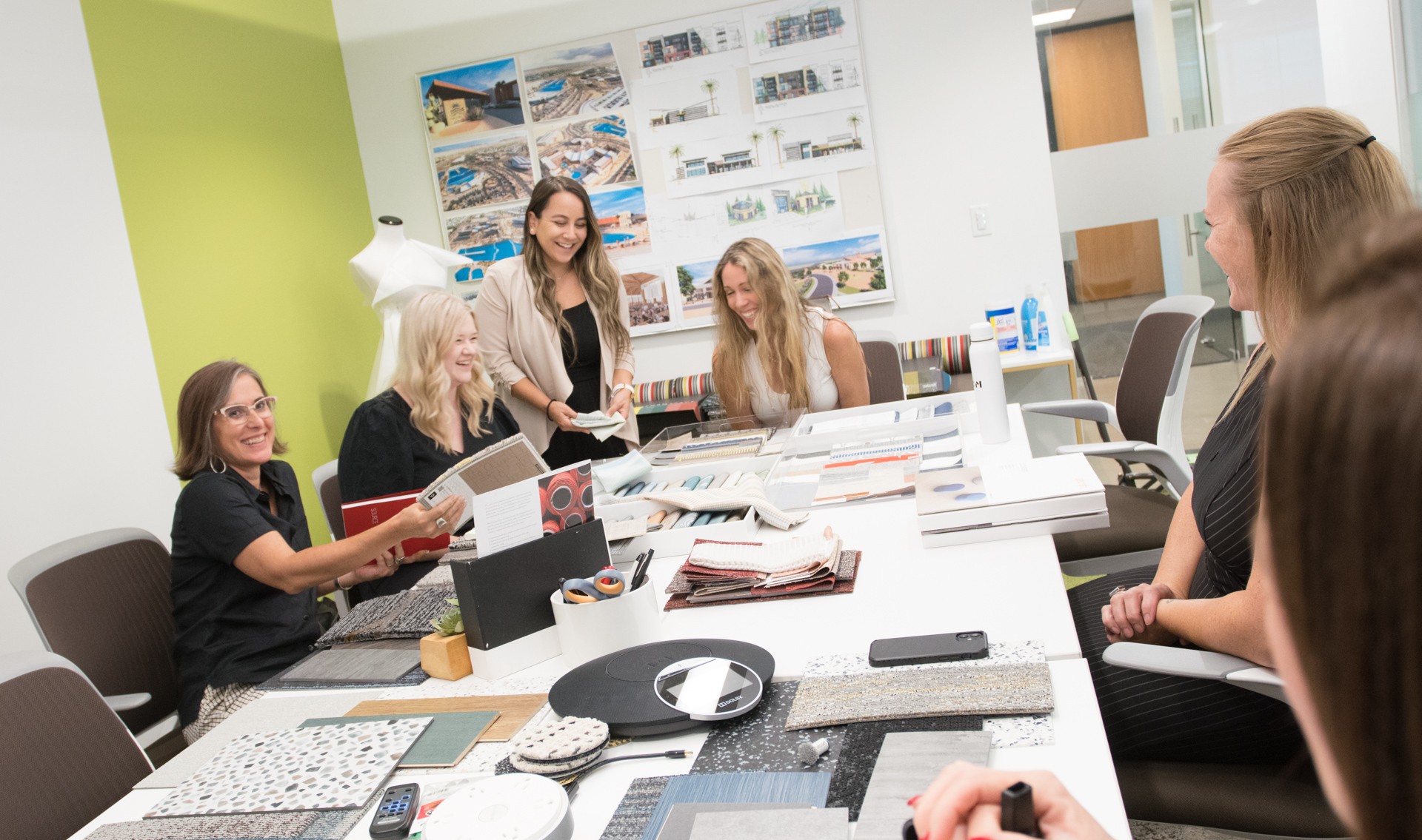 PHX Office Shots_Interiors -78 PHX Office Shots_Interiors -78